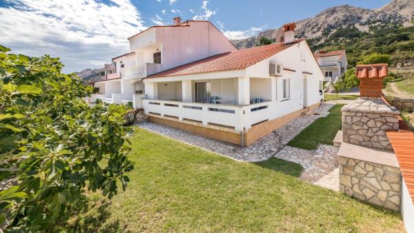 Villa Bakic, Rezerwuj  Hotele w Kvarner Islands z Parkingiem, Parking