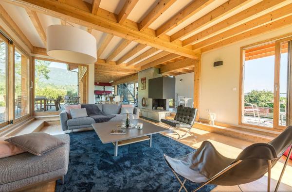 Villa Artwood - Superbe maison contemporaine, Rezerwuj  Saint-Jorioz 