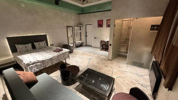 Premium hostel, Rezerwuj  Taszkient Tashkent