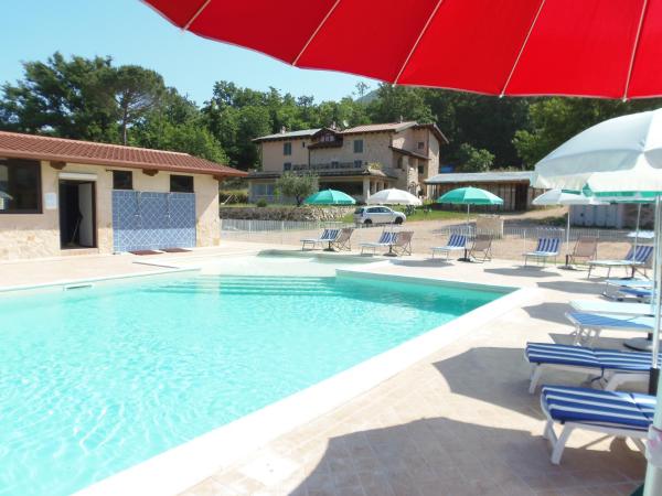 B & B AECOLIBRIUM, Rezerwuj  Hotele w Lacjum z basenem, Basen