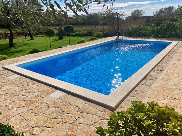 Rooms&Apartments Nada, Rezerwuj Apartament Hotele w Zadar County z basenem, Basen