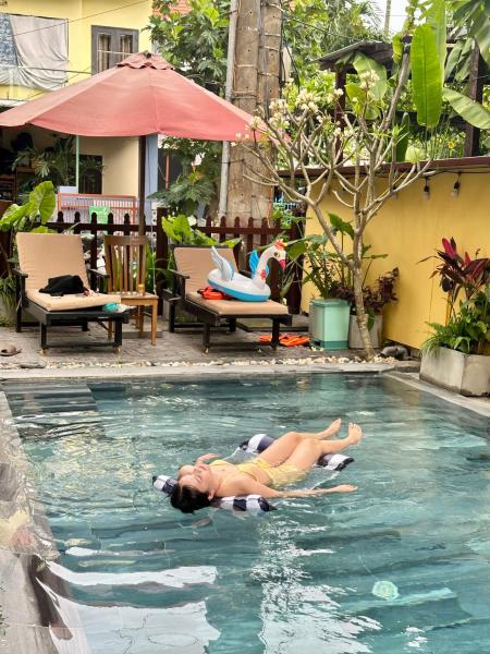 AROMA BEACH POOL VILLA - Close to An Bang Beach, Rezerwuj  Hotele w Quang Nam z basenem, Basen