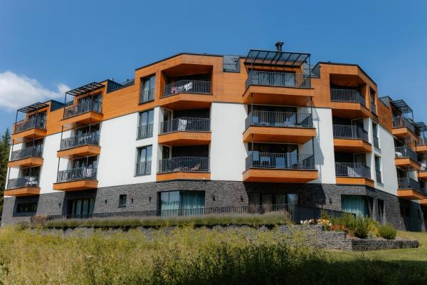 Kúpeľný hotel Kubo, Rezerwuj  Hotele w Žilinský kraj z basenem, Basen