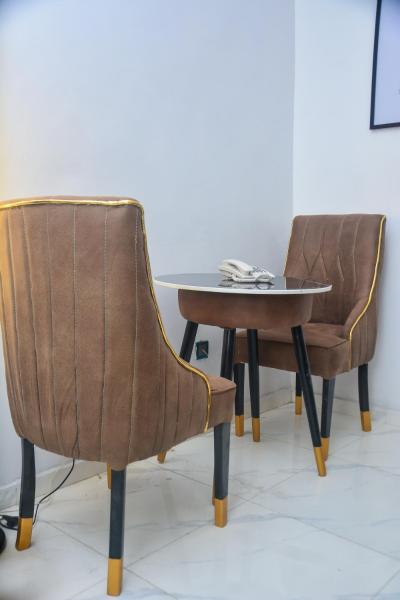 Akolog Apartment, Rezerwuj Apartament Hotele w Mosan z Basenem, Basen
