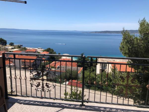 Studio Apartments Ivo, Rezerwuj Apartament Hotele w Split-Dalmatia County z parkingiem, Parking
