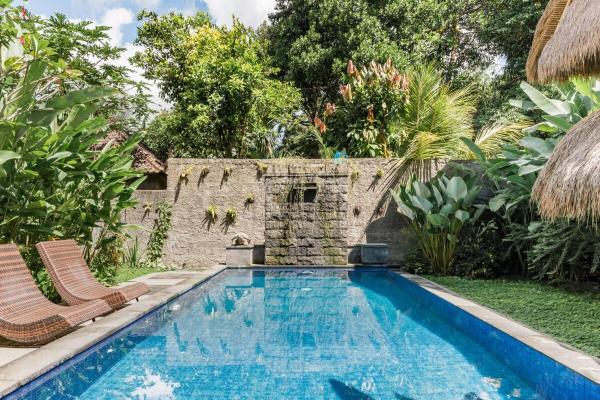 Organic Bamboo Villa near Ubud, Rezerwuj  Hotele w Bali z Parkingiem, Parking