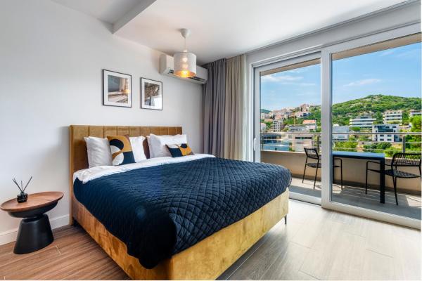 Solitudo Rose Apartments, Rezerwuj  Razvala 