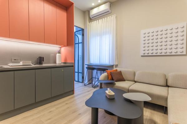 Maison Coral 2BR Apartment In Mar Mikhael, Rezerwuj Apartament Beirut Mount Lebanon