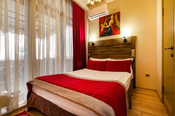 Grand Point Hotel 5, Rezerwuj  Zhezdi Karaghandy