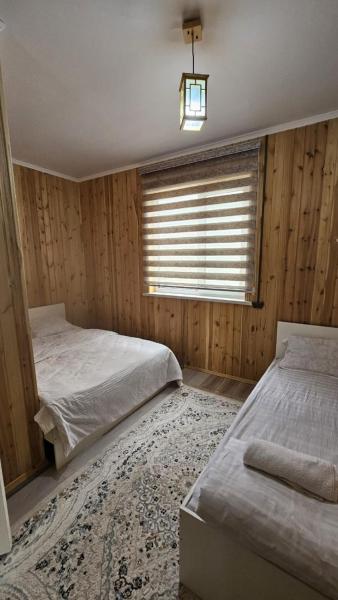 Aruna Guesthouse, Rezerwuj  Satı Almaty Region
