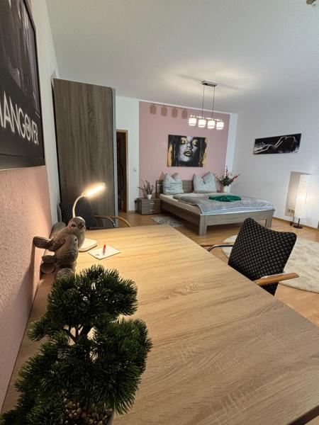 Macabu Apartment Porto, Rezerwuj Apartament Hotele w Saksonia z Parkingiem, Parking