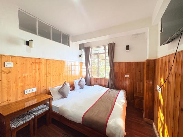 Merry Vista Home Stay, Rezerwuj  Hotele w West Bengal z parkingiem, Parking