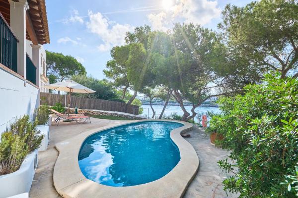 Villa Ramina by Villas Cala Dor, Rezerwuj  Hotele w Majorka z Basenem, Basen