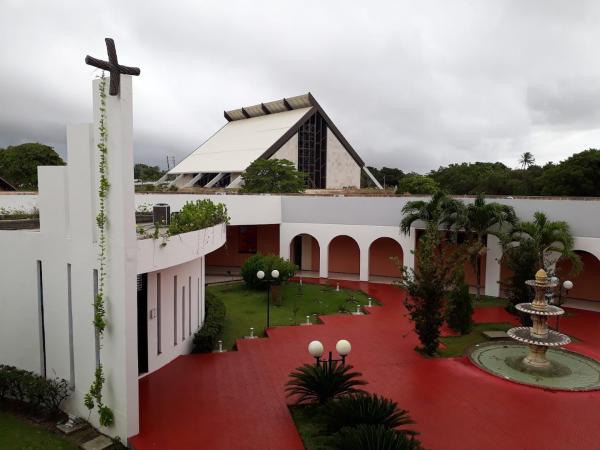 São João Paulo II - Casa de Retiro, Rezerwuj  Hotele w Bahia z parkingiem, Parking