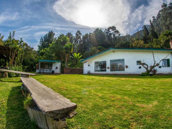 La Juana Posada Campesina, Rezerwuj  Tenjo Cundinamarca