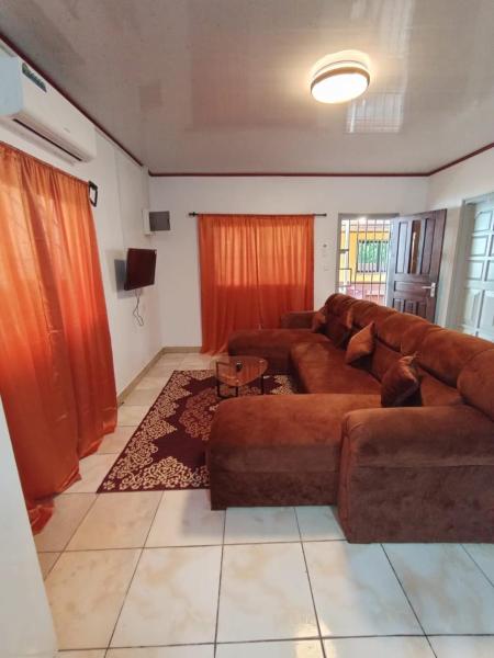 Kar appartements, Rezerwuj  Paramaribo Surinam