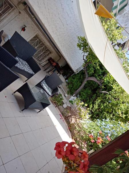 B&B Il Faraglione Bianco, Rezerwuj  Hotele w Foresta Umbra z parkingiem, Parking