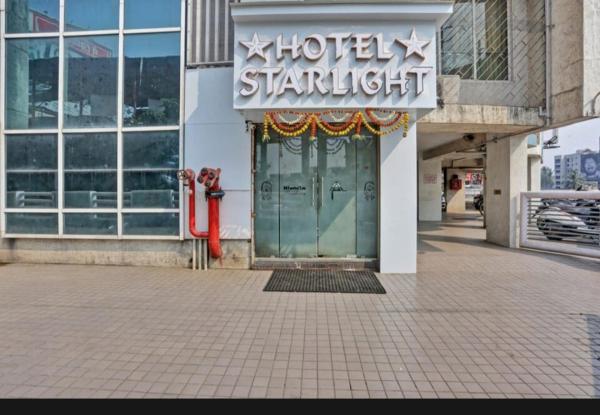 Hotel Star Light, Rezerwuj  Hotele w Maharashtra ze śniadaniem, Śniadanie