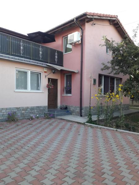 Vila Roz, Rezerwuj  Mangalia Constanta