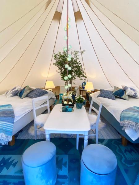 Sörby Glamping, Rezerwuj Pole kempingowe Hotele w Halland z Parkingiem, Parking