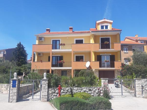 Apartmani Ana, Rezerwuj  Hotele w Kvarner Islands z Parkingiem, Parking