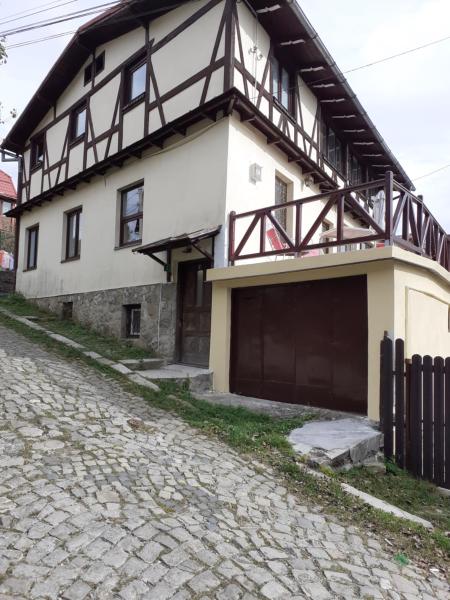 Casa Insorita, Rezerwuj  Sinaia 