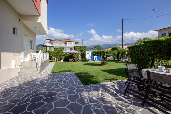 Babis House, Rezerwuj  Nea Vrasna Macedonia