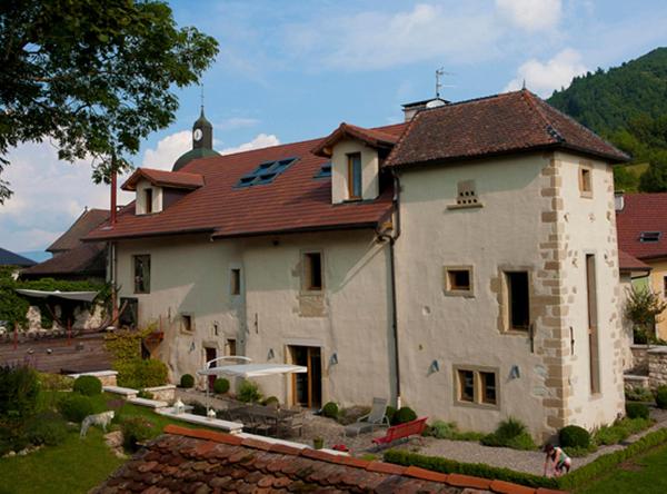 Le Manoir, Rezerwuj Hotel Hotele w Owernia z Parkingiem, Parking