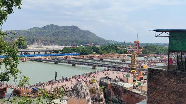 Hotel Har Ki Pauri with terrace Ganga view, Rezerwuj  Haridwar Uttarakhand