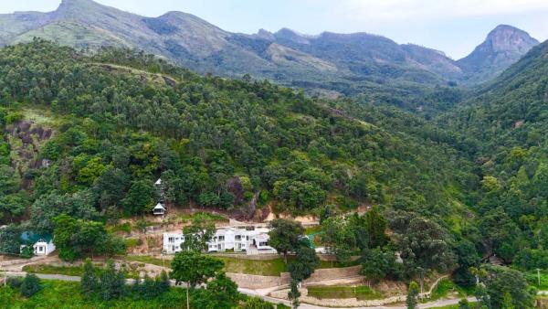 Rock N Brook Resort Kanthalloor, Rezerwuj  Hotele w Nowe Delhi z basenem, Basen