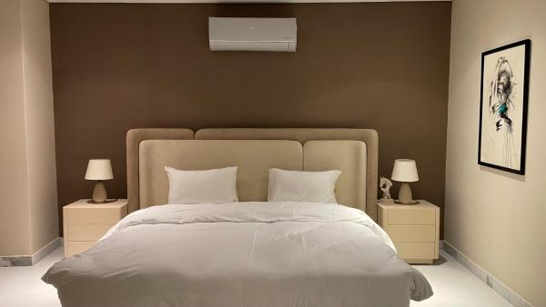 MM Alam - Luxury One Bed Apartment, Rezerwuj Apartament Hotele w Lahaur z Parkingiem, Parking