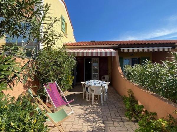 Villa avec parking, vue montagne - 4 pers. - FR-1-81-748, Rezerwuj  Le Barcares Corbières