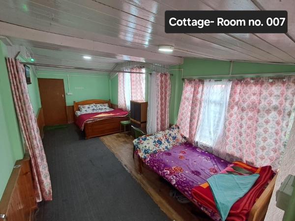 Tapovan Homestay, Rezerwuj  Hotele w West Bengal z parkingiem, Parking