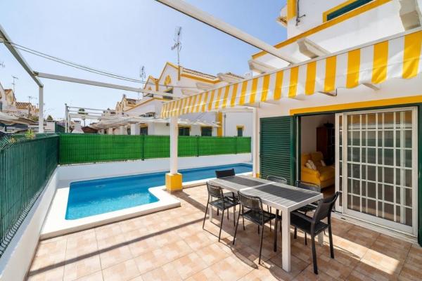Villa Alagoa - Pool and Terrace, Rezerwuj  Hotele w Algarve z Basenem, Basen