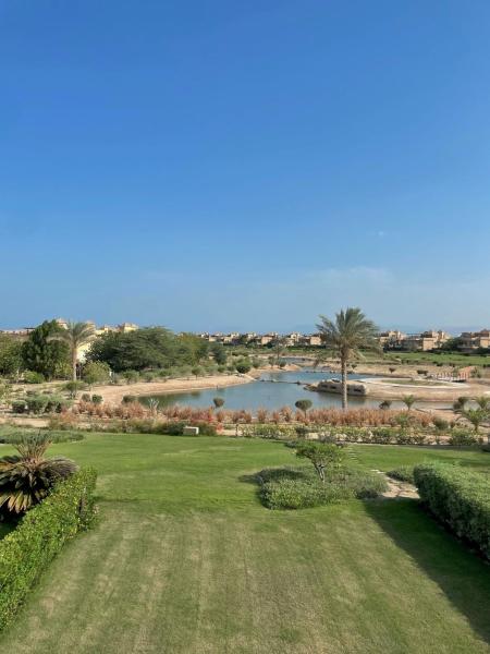 Nivera Signature Villa Stunning View in AinBay, Rezerwuj  Hotele w Suez z Basenem, Basen