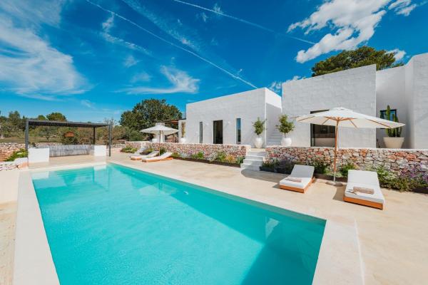 HelloAPULIA Charming Private Villa with Pool in Ostuni - Anahata Retreat, Rezerwuj  Hotele w Valle d'Itria z parkingiem, Parking