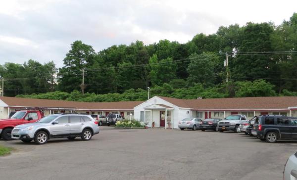 Cortland Motel, Rezerwuj Motel McGraw 