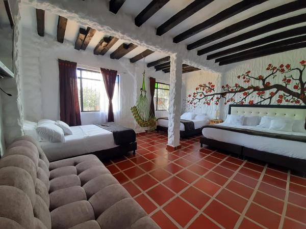Villa Luisa, Rezerwuj Hotel Hotele w Boyacá z basenem, Basen